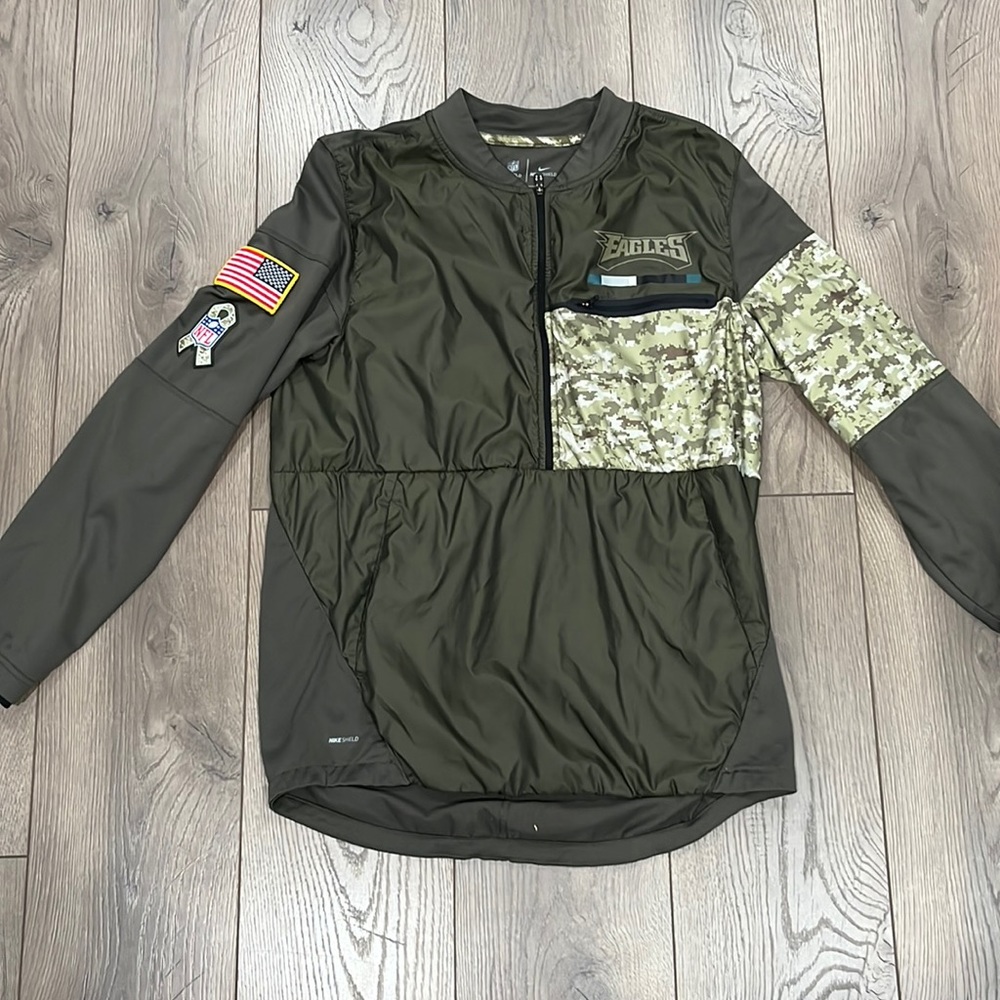 Nike Eagles quarter-zip